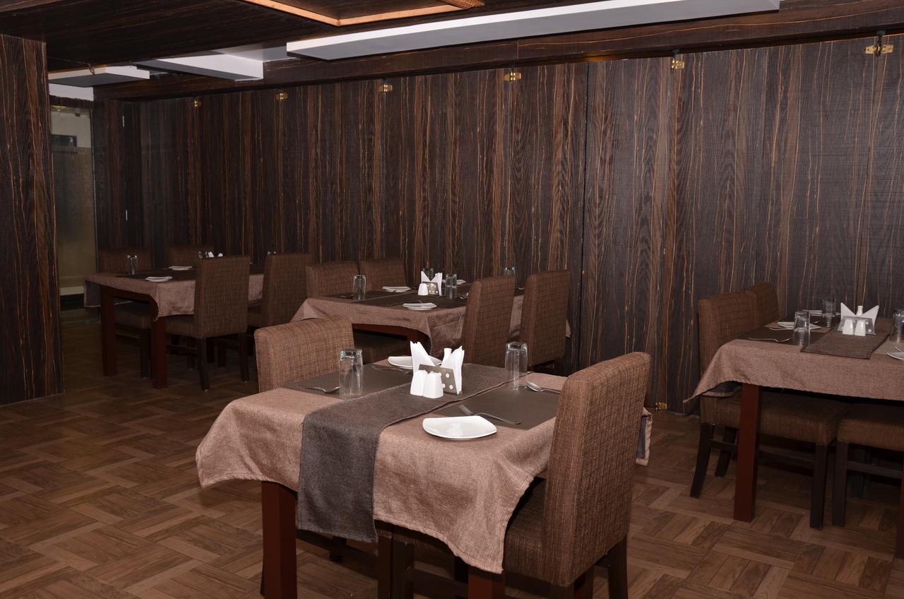 Mohini Royal Hotel Jharsuguda Bagian luar foto